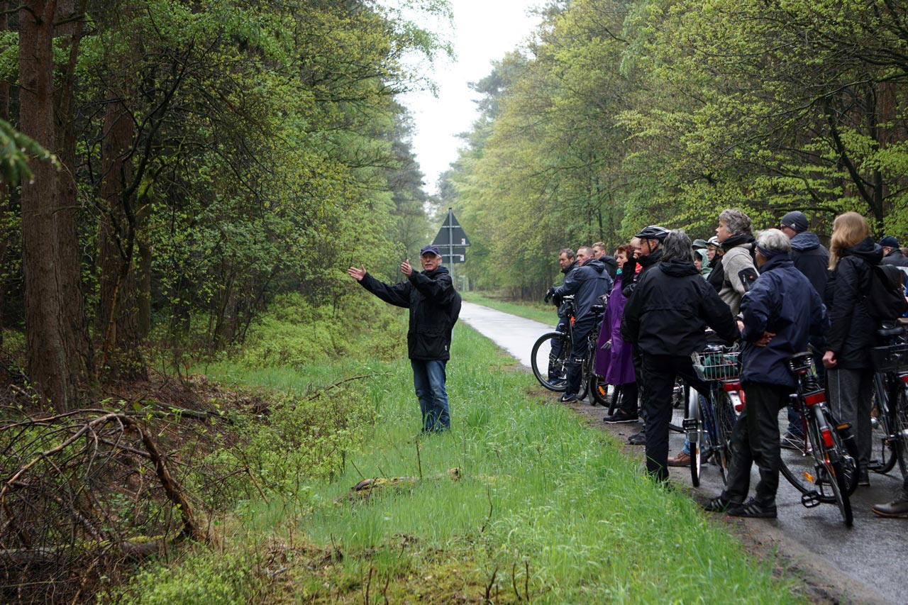 Mehr über den Artikel erfahren Öffentliche „Mastentour“ mit dem Fahrrad